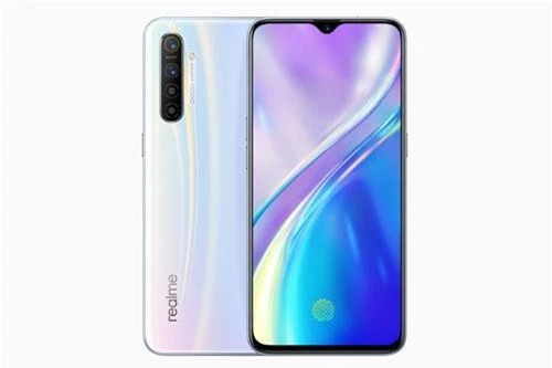 Realme XT sở hữu thiết kế với khung bằng kim loại, mặt trước và sau đều dùng chất liệu kính cường lực Corning Gorilla Glass 5. Máy có kích thước 158,7x75,16x8,55 mm, trọng lượng 183 g. 