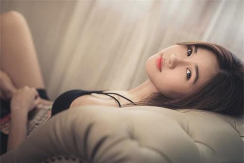 CLIP: Ngắm vẻ ngoài khó cưỡng của ‘thiên thần’ xinh đẹp Thái Lan