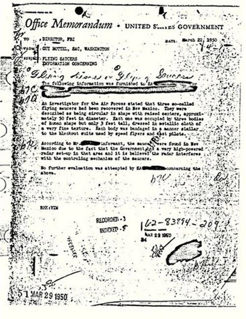  Tài liệu mật về UFO do Guy Hotel viết gửi cho giám đốc FBI J Edgar Hoover.