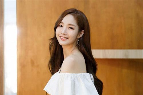 Không cần xinh đẹp, 3 con giáp này vẫn có cả tá người theo đuổi, kiểu gì cũng lấy chồng đại gia