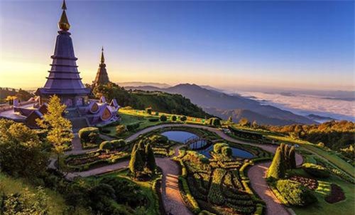 10 ngôi chùa vừa đẹp vừa linh thiêng ở Châu Á