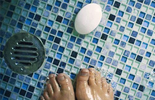 99% người Việt đều mắc những sai lầm này khi tắm