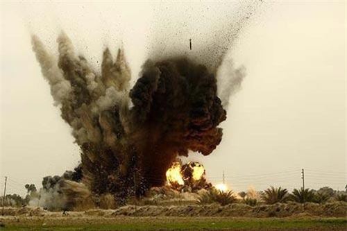 Tại sao Mỹ phải ngốn 36 tấn bom để tiêu diệt vài chục lính IS?