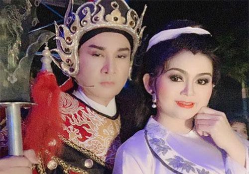 Vợ ba sống chung 10 năm chưa cưới của Kim Tử Long là ai?