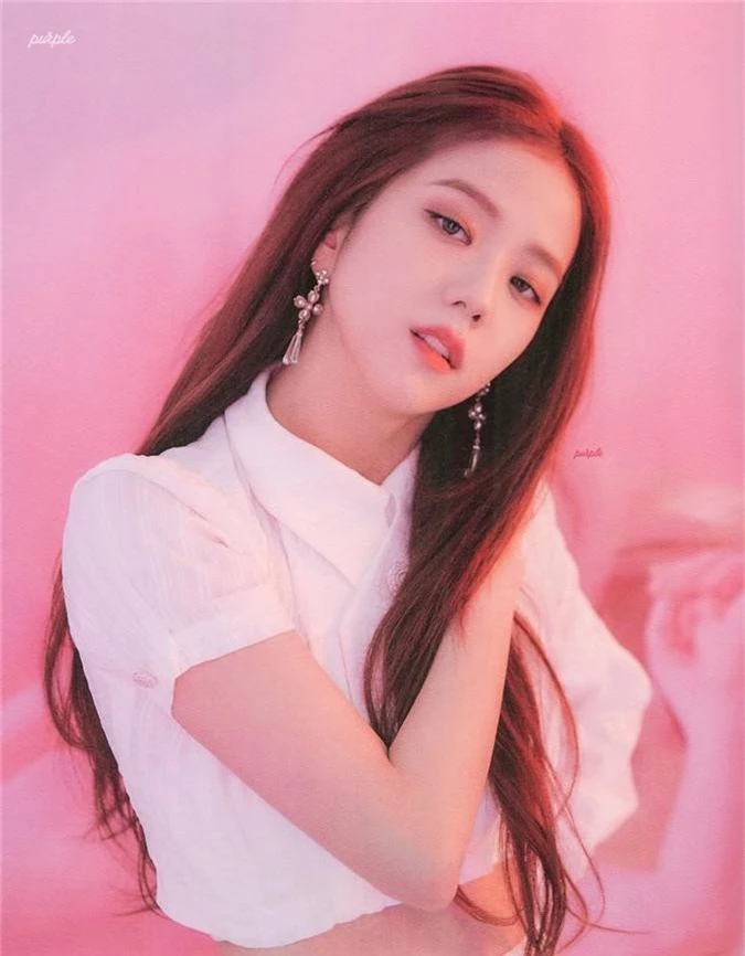 10-HQ-Jisoo-BLACKPINK-Photobook-Limited-Edition-2019-Scan