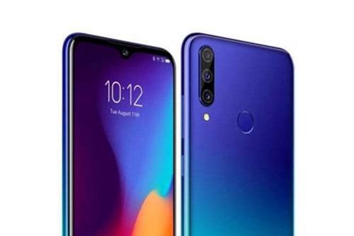 Smartphone 3 camera sau, pin 4.050 mAh, giá 3,6 triệu đồng