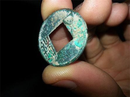 Giải mã “kho báu” hơn 2.000 năm tuổi ở Hà Nội