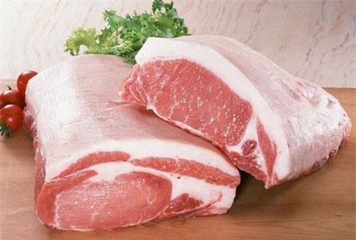 Khi mua thịt lợn thấy có 3 biểu hiện này tuyệt đối không mua kẻo hối không kịp