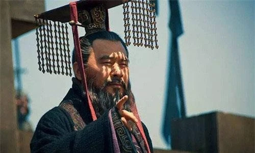 Là nhân vật quan trọng trong tác phẩm “Tam quốc diễn nghĩa”, Tào Tháo có tài cầm quần thao lược hơn người với nhiều thành tựu trên chiến trường. 