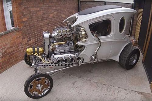 Automatron - Chiếc xe ôtô cực độc của "công chúa lọ lem"