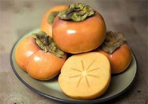 Loạt sai lầm chết người khi ăn quả hồng mà nhiều người mắc phải