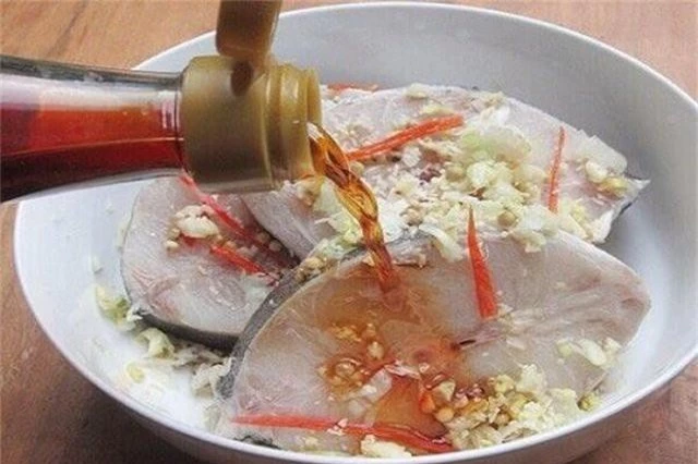 Cách nấu lẩu cá bớp măng chua ngon chuẩn vị nhà hàng - 2