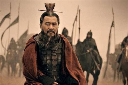 Con người hãy sống như Khổng Tử và làm việc theo phong cách của Tào Tháo