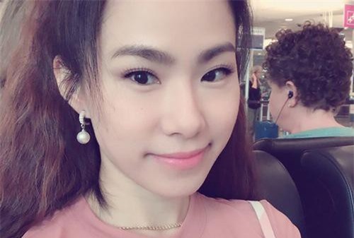 Lương Bích Hữu tự đăng tải video chứng minh không phẫu thuật thẩm mỹ