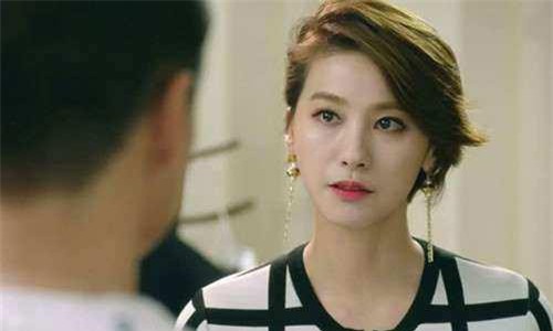 Chỉ tung 1 chiêu, vợ đánh trúng ngay "tử huyệt" của "tiểu tam" vênh váo