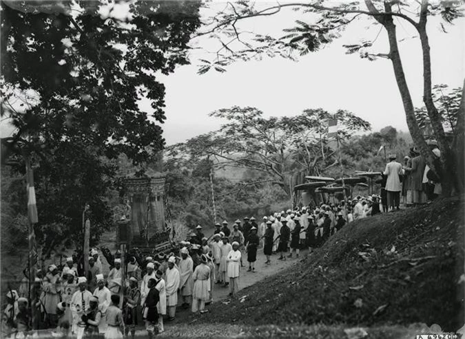 Hinh doc ve dam tang Tong doc tinh Hoa Binh nam 1929-Hinh-5