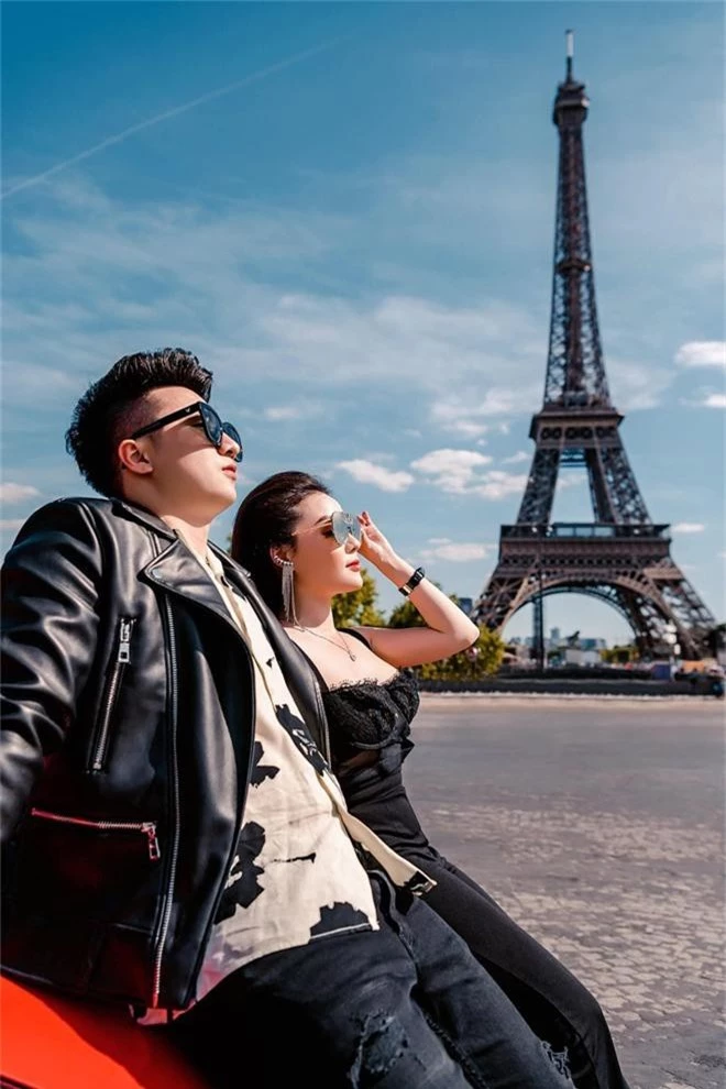 Nữ giảng viên sexy Âu Hà My cùng chồng tung bộ ảnh cưới bên siêu xe Ferrari dưới chân tháp Eiffel - Ảnh 5.