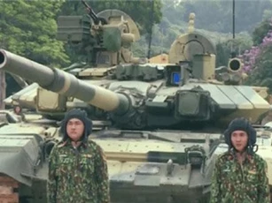Ảnh hiếm về xe tăng T-90 mới cứng của Việt Nam