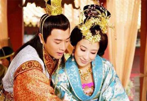 Chuyện chưa kể về “bài học đầu đời” của hoàng đế Trung Hoa