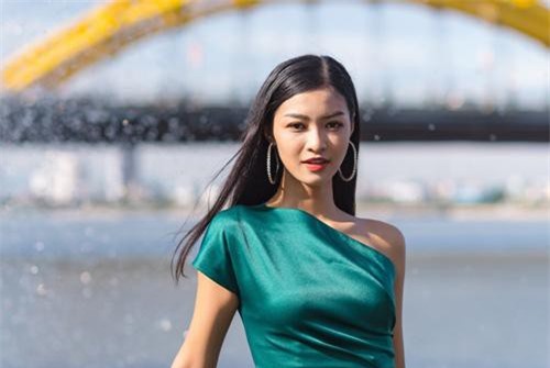 Á hậu 10X Kiều Loan "bắn" tiếng Anh như gió trong clip giới thiệu Miss Grand International 2019, hứa hẹn sẽ làm nên chuyện