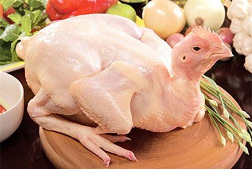 Cứ chọn gà theo cách này đảm bảo mua được gà ngon không bệnh, không tiêm nước