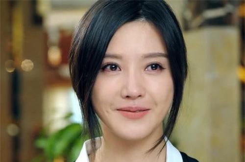 Chồng đột ngột tuyên bố có con riêng rồi bắt vợ 'hãy chăm sóc như con đẻ', tôi hỏi vặn khiến anh lặng thinh