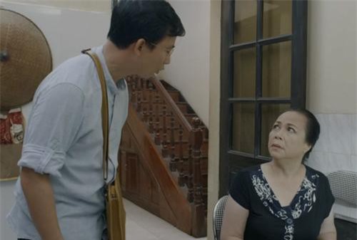 Hoa hồng trên ngực trái: San bị mẹ chồng cho uống thuốc cấm vì chuyện liên quan đến người bố đã khuất?