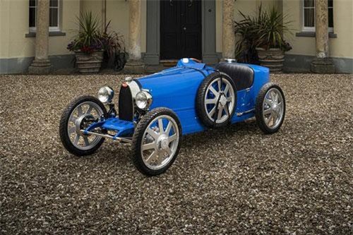Siêu xe Bugatti Baby II đồ chơi đắt hơn cả Honda Civic