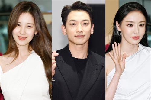 Sự kiện gây sốt: Bi Rain lần đầu lộ diện sau khi có con thứ 2, em út SNSD đẹp xuất thần bên đàn chị sang chảnh