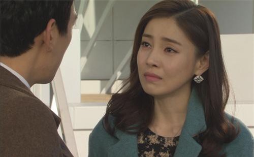 Chồng trở về lúc nửa đêm nồng nặc mùi măng chua, tôi đau đớn phát hiện ra bí mật động trời chỉ qua 1 câu hỏi