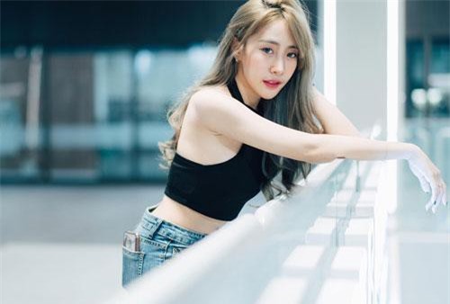 Vẻ ngoài 'gây mê' của 'nữ hoàng đồ lót Thái Lan'