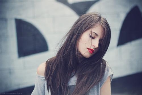 10 cách xử lý bạn thân 'dòm ngó' người yêu mình