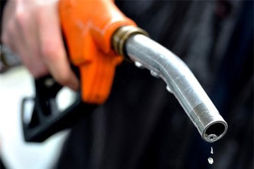 9 mẹo giúp bạn tiết kiệm xăng khi đi xe máy