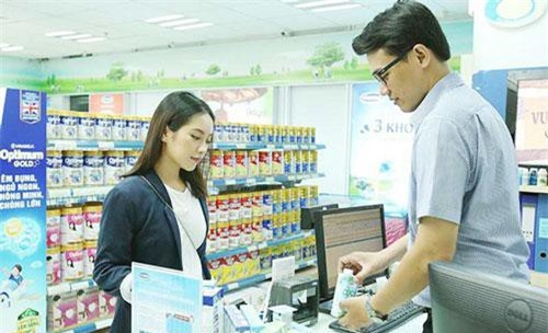 Giảm thuế nhập khẩu sữa bột tăng áp lực cạnh tranh