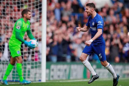 Jorginho tỏa sáng, Chelsea kiếm trọn 3 điểm trên sân nhà