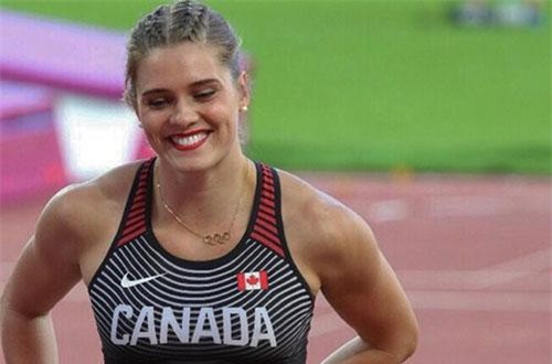 Mỹ nhân thể thao mặc đồ 'bé xíu': 1 cú nhảy làm cả thế giới xốn xang