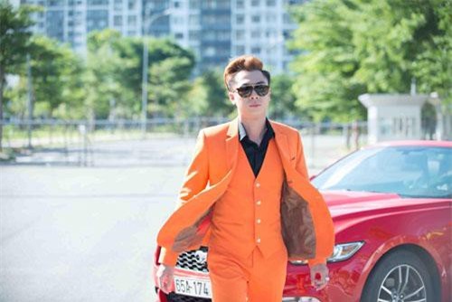 'Ông hoàng miền Tây' bất ngờ kết đôi chủ nhân nút kim cương YouTube làm điều 'gây sốc' này