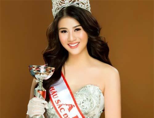 Sau 1 năm vướng nghi vấn nhạy cảm với Thư Dung, á hậu Thái Mỹ Linh giờ ra sao?