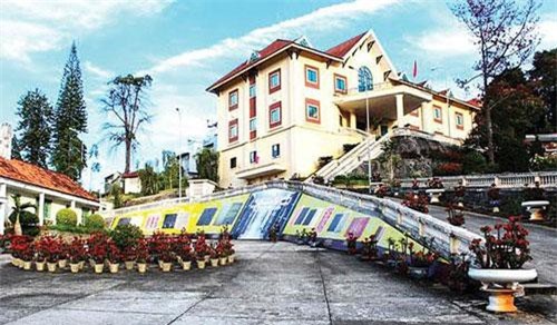 'Biệt điện đệ nhất trời Nam', từng là nơi ở xa hoa của đệ nhất phu nhân dòng họ Ngô Đình