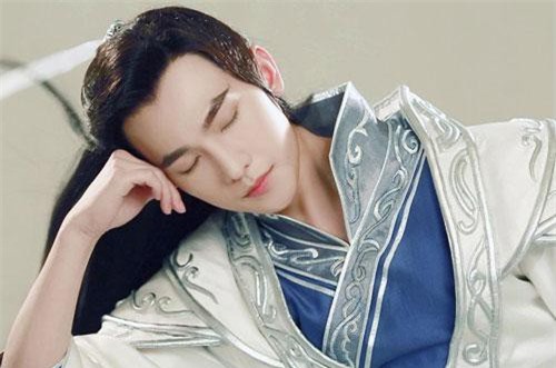 Chuyện tình oan trái khuynh đảo ngai vàng của vị hoàng đế đồng tính Trung Hoa