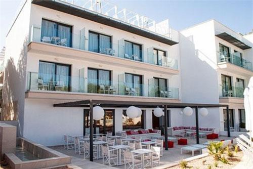 Khách sạn 'Nữ nhi quốc' đầu tiên trên thế giới