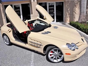 Mercedes SLR McLaren Roadster sau 10 năm vẫn hơn 9 tỷ đồng