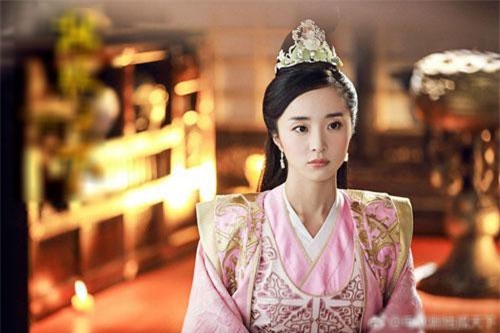 CLIP: Bí ẩn về cuộc đời Cố Luân Hòa Hiếu - công chúa được Càn Long yêu thương nhất