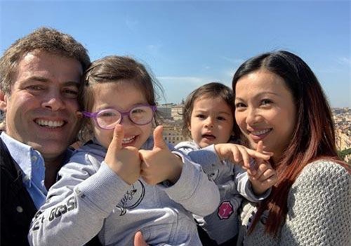 Cuộc sống bình yên trên nước Ý của Hoa hậu Ngô Mỹ Uyên sở hữu biệt thự dát vàng