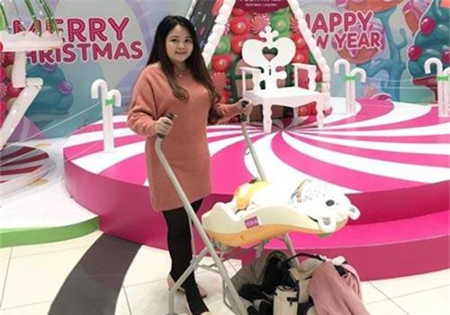 Sau biến cố trắng tay, bị chê bai, bà mẹ 9x nỗ lực kiếm tiền tỷ