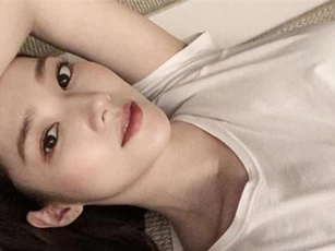 'Tình cũ Lee Min Ho' Park Min Young tự tin khoe nhan sắc trẻ trung sau khi bị chê lộ dấu hiệu lão hóa
