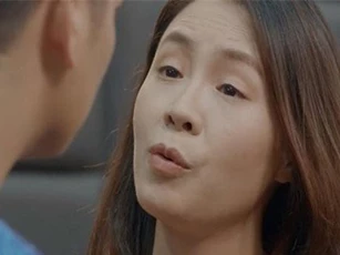 'Về nhà đi con' tụt giá thảm hại, phim ngoại tình lên ngôi