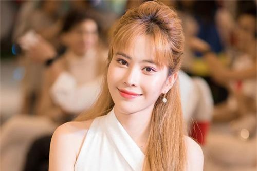 Vừa xác nhận hẹn hò VJ Quốc Bảo, Nam Em đã gây hoang mang khi tuyên bố 'cực gắt' về tình yêu