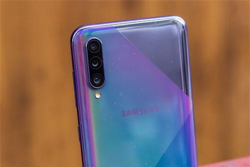 5 ưu điểm nổi bật của Samsung Galaxy A50s giá 7,79 triệu đồng ở Việt Nam