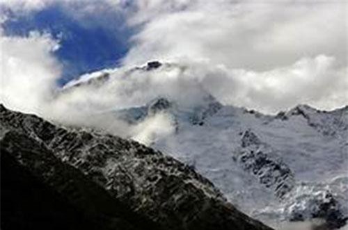 8 thứ huyền bí và đáng sợ được tìm thấy dưới lớp băng tuyết